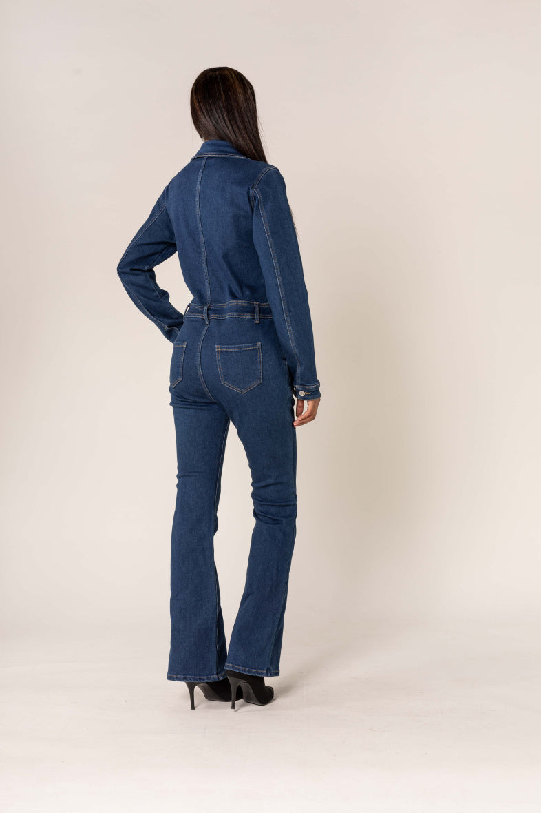 Macacão bootcut de manga comprida