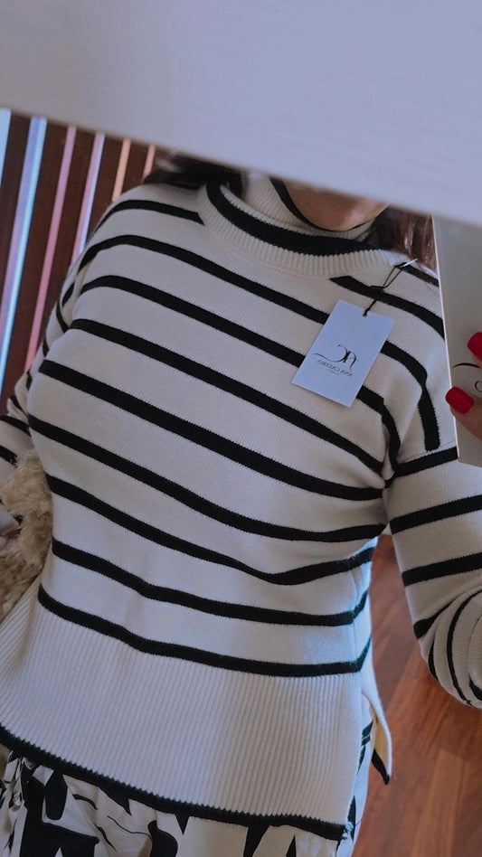 Turtleneck shirt