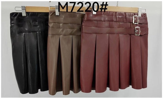 Pleated skirt